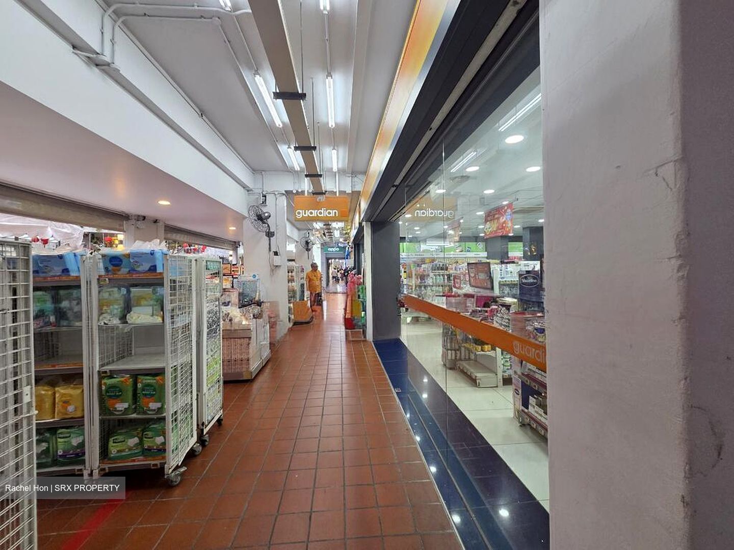 709 ANG MO KIO AVENUE 8 (D20), Shop House #568691971
